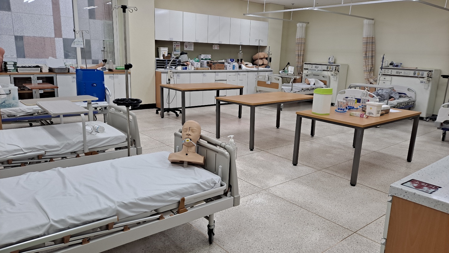 핵심기본간호실습실