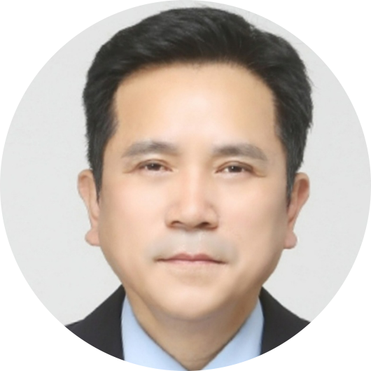 어경준 교수님 사진